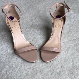 Never worn Jessica Simpson heels